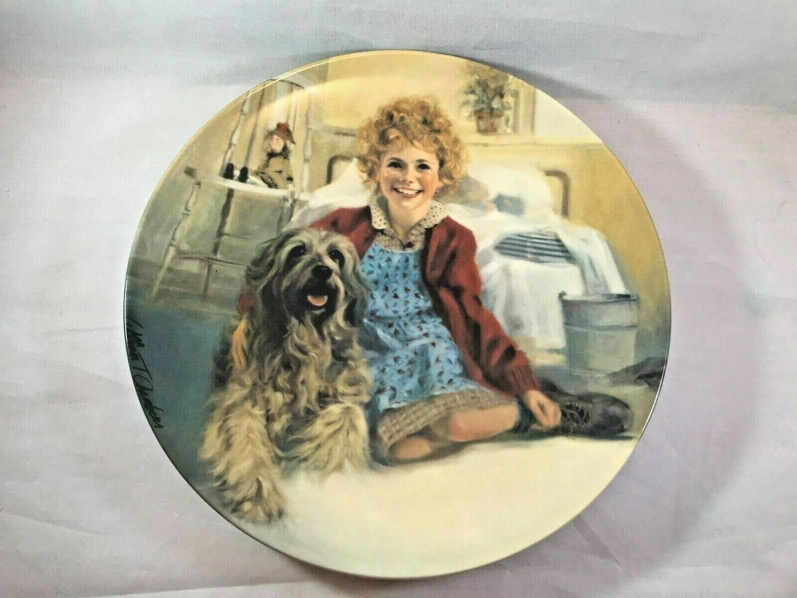 EDWIN M. KNOWLES - Limited Edtion Annie and Sandy Plate -With originl Box and COA.