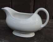 80 39 s FIESTA Open Sauce Boat Gravy Server White Homer Laughlin HLC