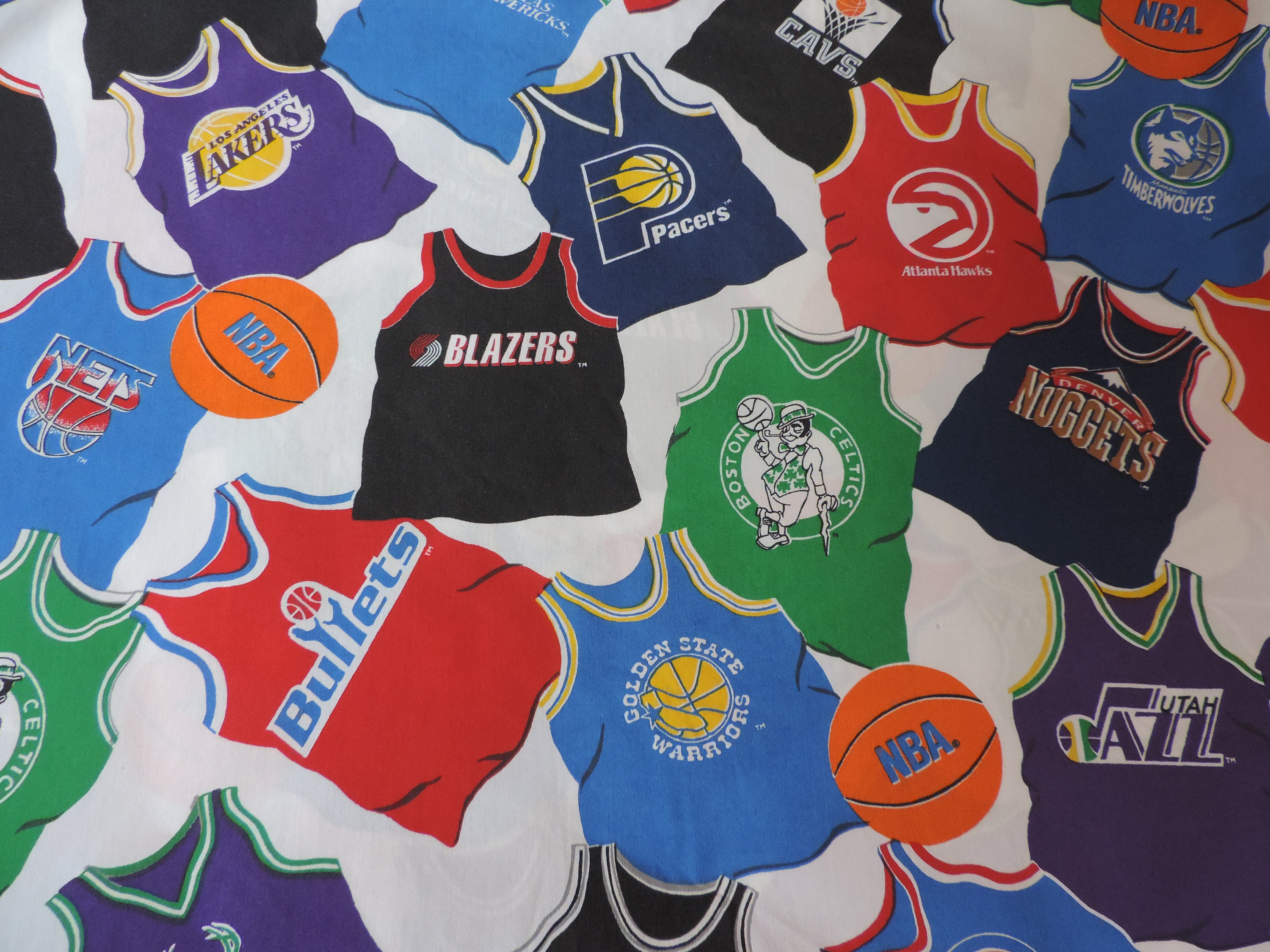 Vintage NBA 90s USA製 バスケ ヴィンテージシーツ 総柄　レア ヴィンテージ 90年代 NBA ツインシーツセット、アメリカ製、スポーツ