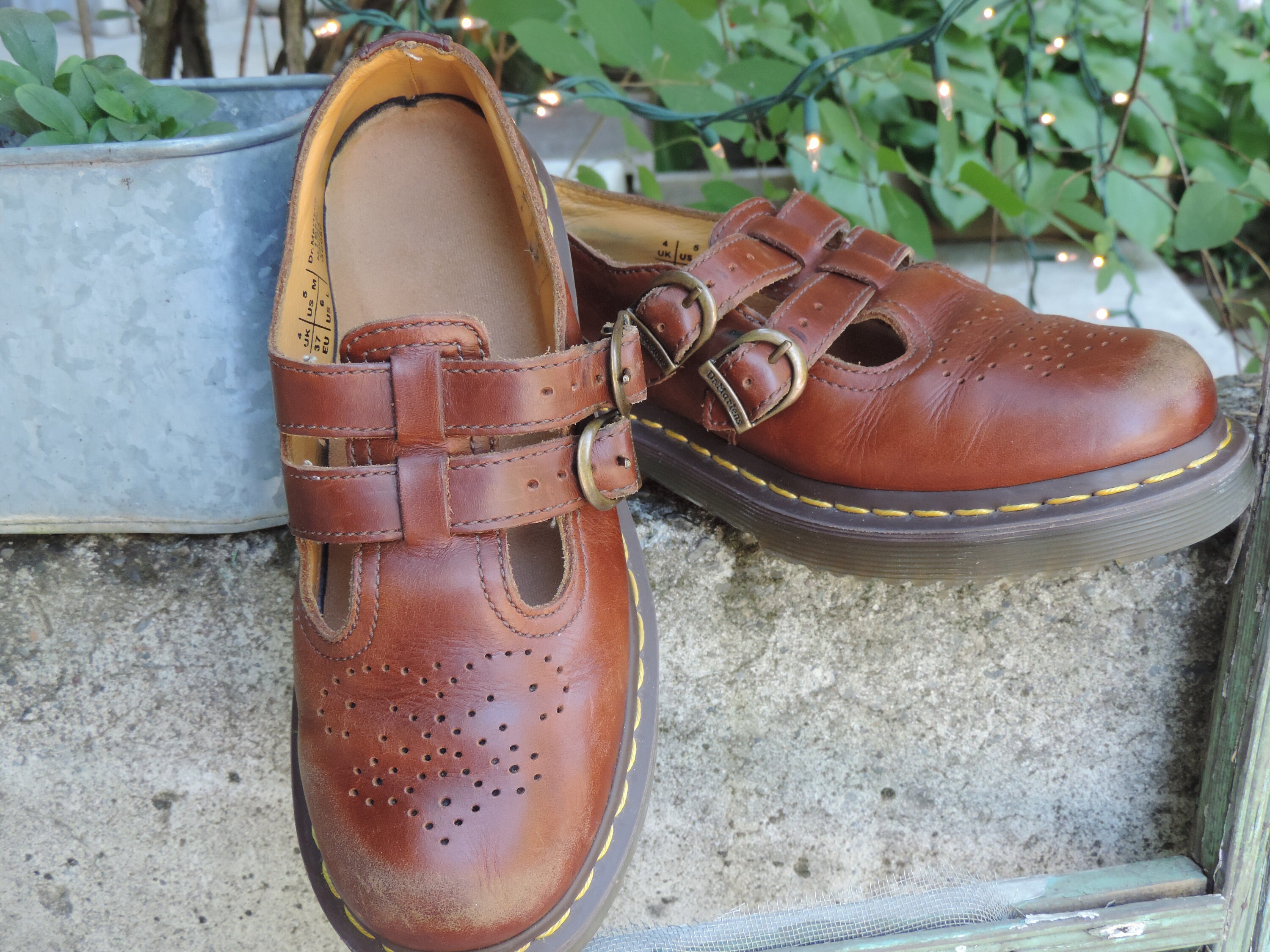 canvas doc marten mary janes