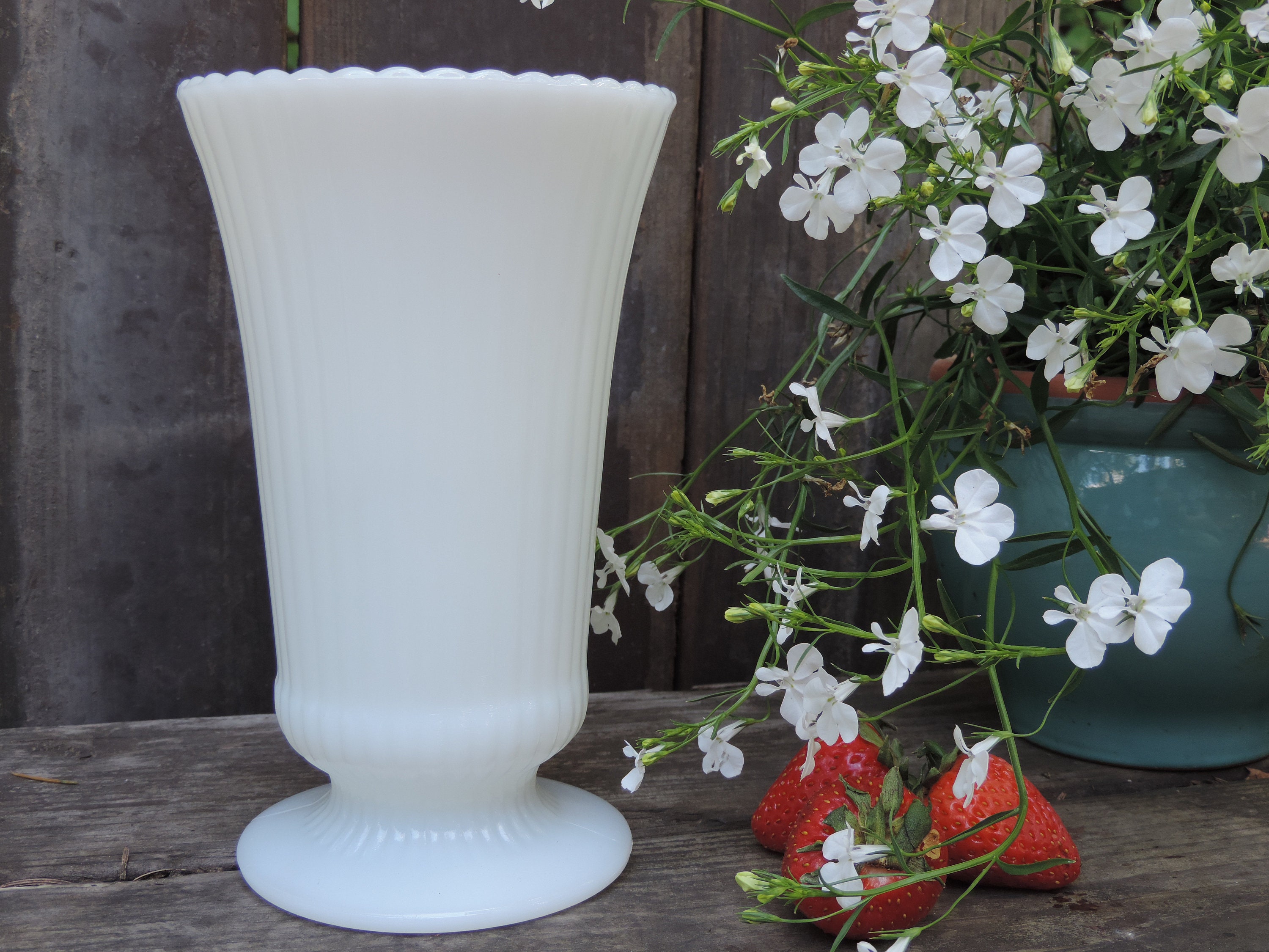 Large White Milk Glass Vase EO Brody Ribbed Ruffled Glass 7 Etsy