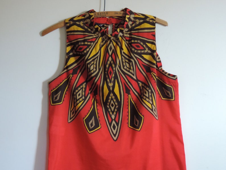 Jones New York Top Colorful Geo Style Chic Sleeveless High Neck Tank size S
