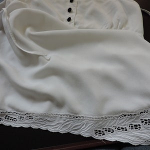 Vintage Girls Volcom Top White Rayon Criss-cross  Smock Off Tank Clothing size M