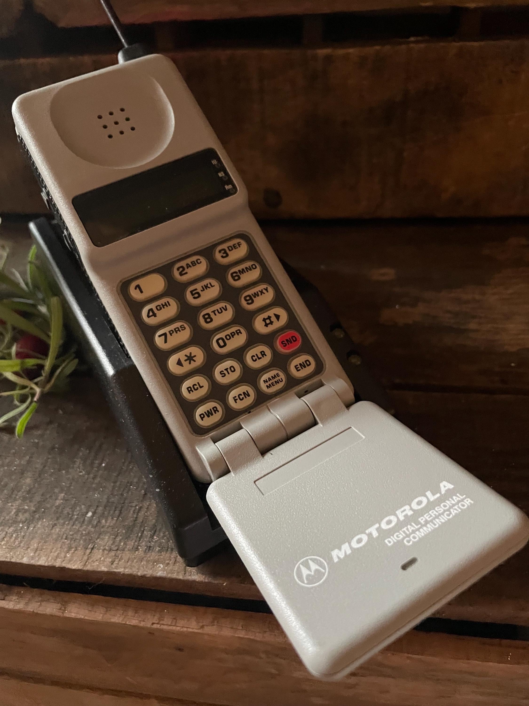 1989 Cell Phone Cellular Mega Phone Motorola US West Digital