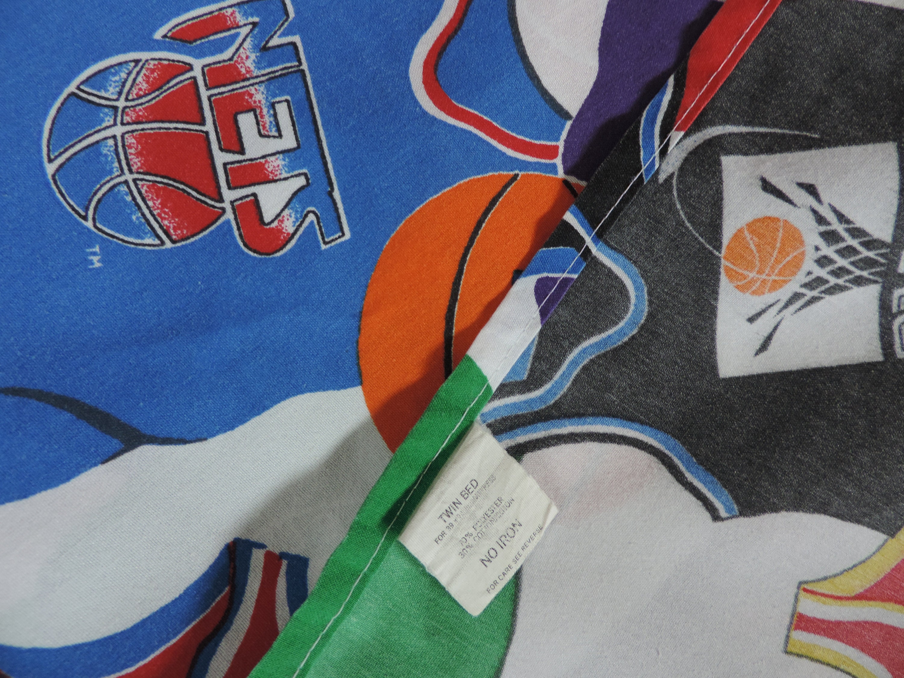 Vintage NBA 90s USA製 バスケ ヴィンテージシーツ 総柄　レア ヴィンテージ 90年代 NBA ツインシーツセット、アメリカ製、スポーツ