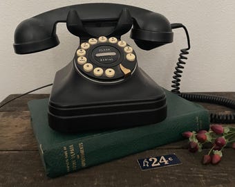 Vintage Apple Phone Apple Shaped Novelty Telephone Working Push