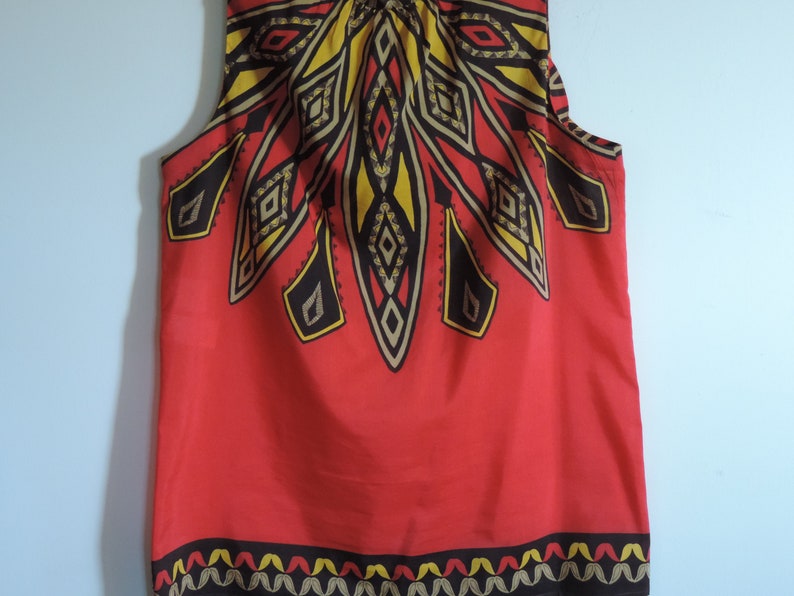 Jones New York Top Colorful Geo Style Chic Sleeveless High Neck Tank size S