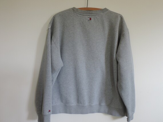 tommy hilfiger 90s sweatshirt