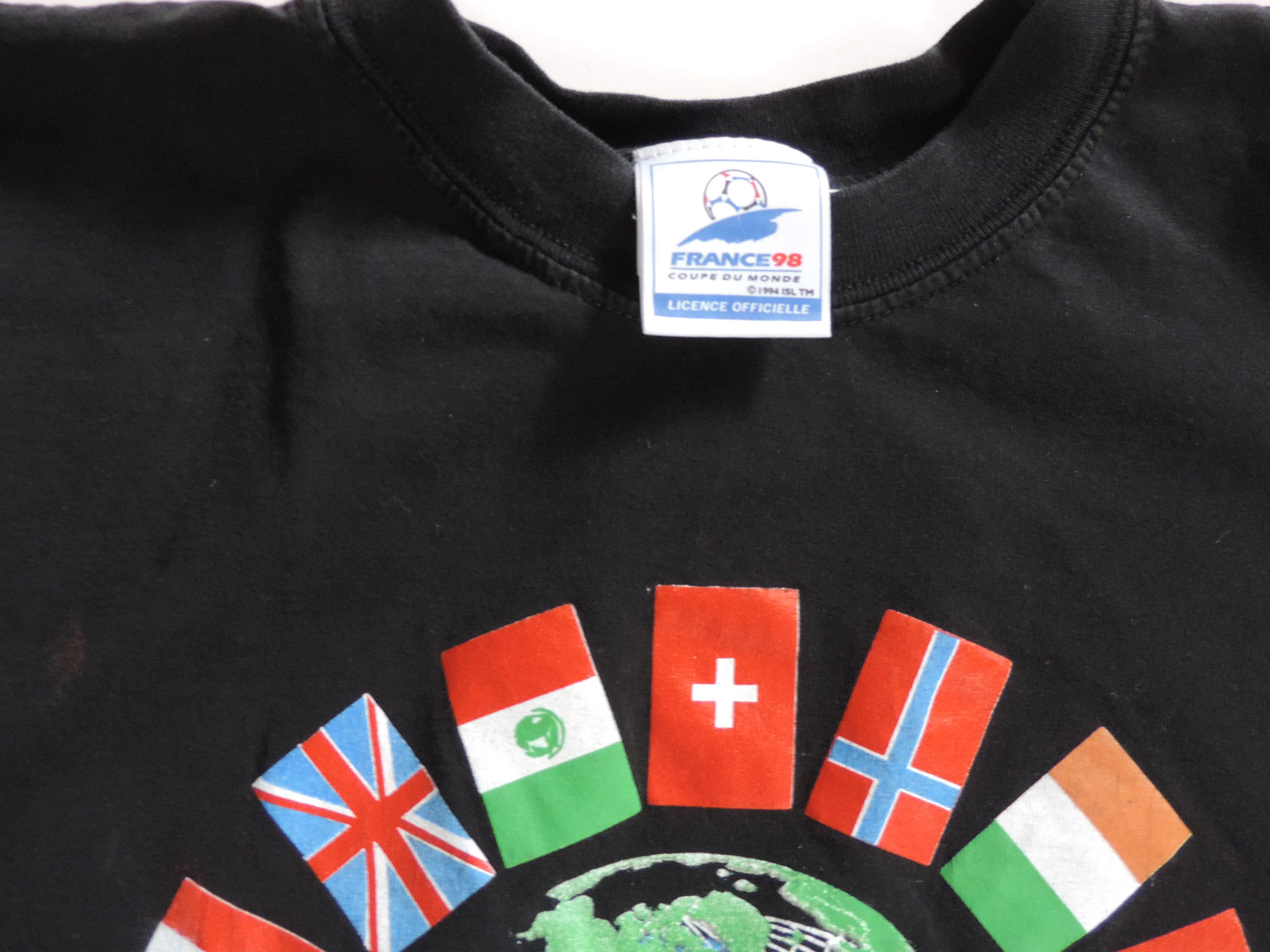 新品タグ☆フランスワールドカップ98　Tシャツ　FIFA WORLD CUP 新品タグ☆フランスワールドカップ98 Tシャツ FIFA WORLD CUP