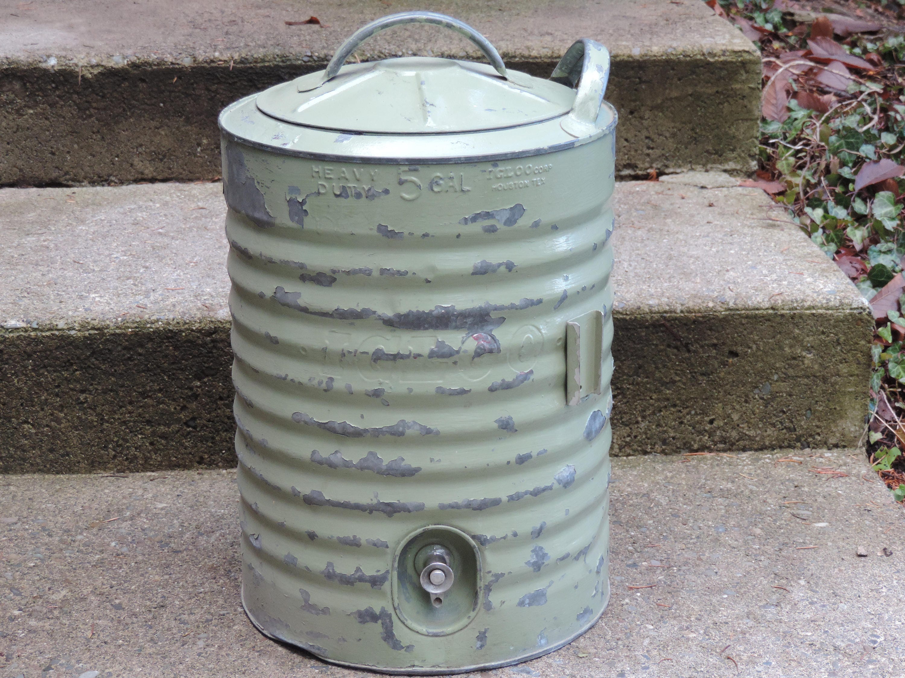 Vintage Jug Igloo 5-Gallon Orange Heavy-Duty Safety Water Beverage Cooler New 