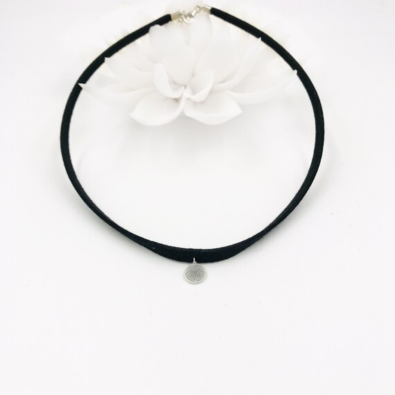 ★CERRIC★SUEDE KEY CHAIN NECKLACE★1512★Black★韓国★人気 EXCLUSIVE] SUEDE KEY CHAIN NECKLACE / BLACK - CERRIC