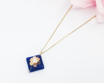 Chinese Vintage Style Square Lapis Flower Necklace with Sterling Silver Chain | Yun Boutique