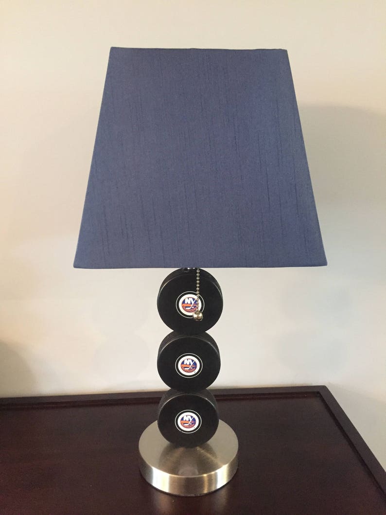 New York Islanders Fan Hockey Lamp