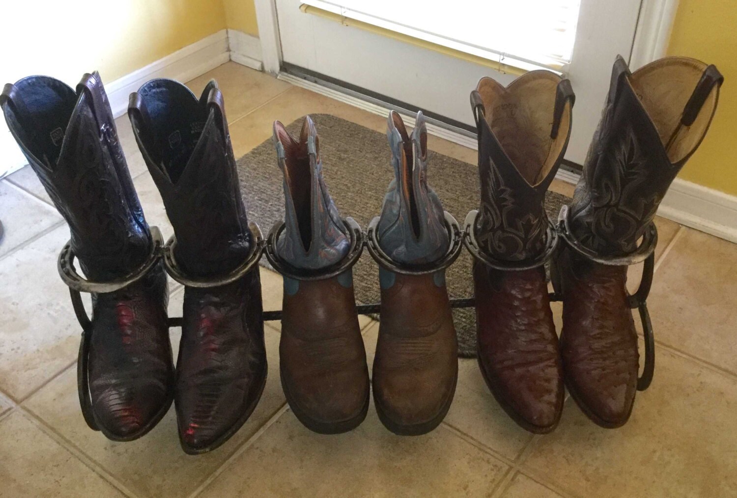 cowboy boot rack