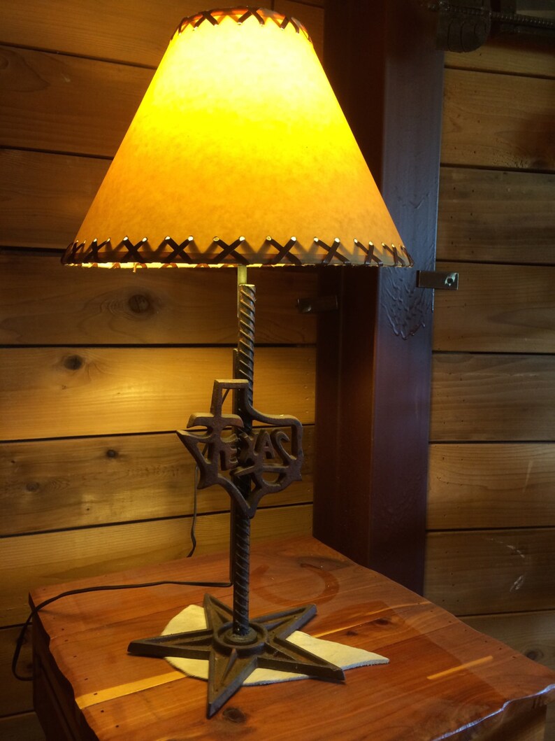 Table Lamp With Texas Outline On Star Base Rustic Western Desk Home Decor