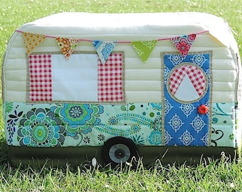 Vintage Caravan Sewing Machine Cover Pattern