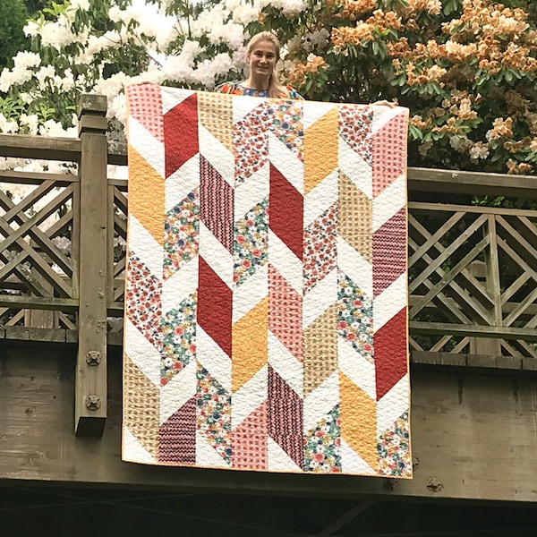 Modern quilt pattern - "Flashback" - make a beautiful quilt using eight fabrics - multiple sizes - fun, fast and easy - Instant Download PDF