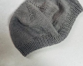 Gorro de lana teñido a mano