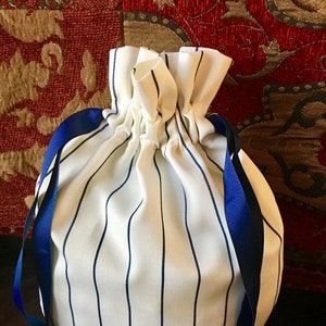 Fabric gift bag in white cotton twill with navy blue pinstripe, gift bag for man, 2 sizes