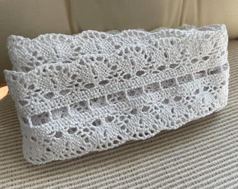 Vintage white crochet trim , 2 1/2 inches  x 4 1/3  yards long