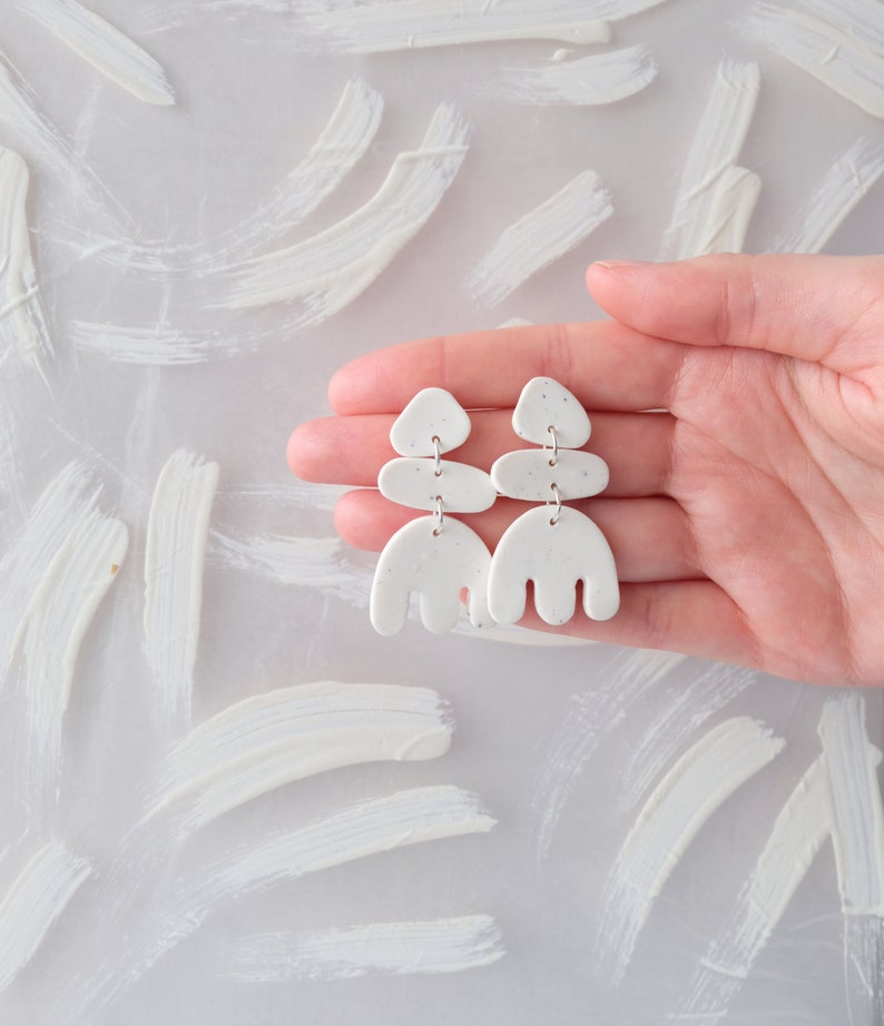 Moder Floral shape earrings Speckled earrings White polymer clay earrings