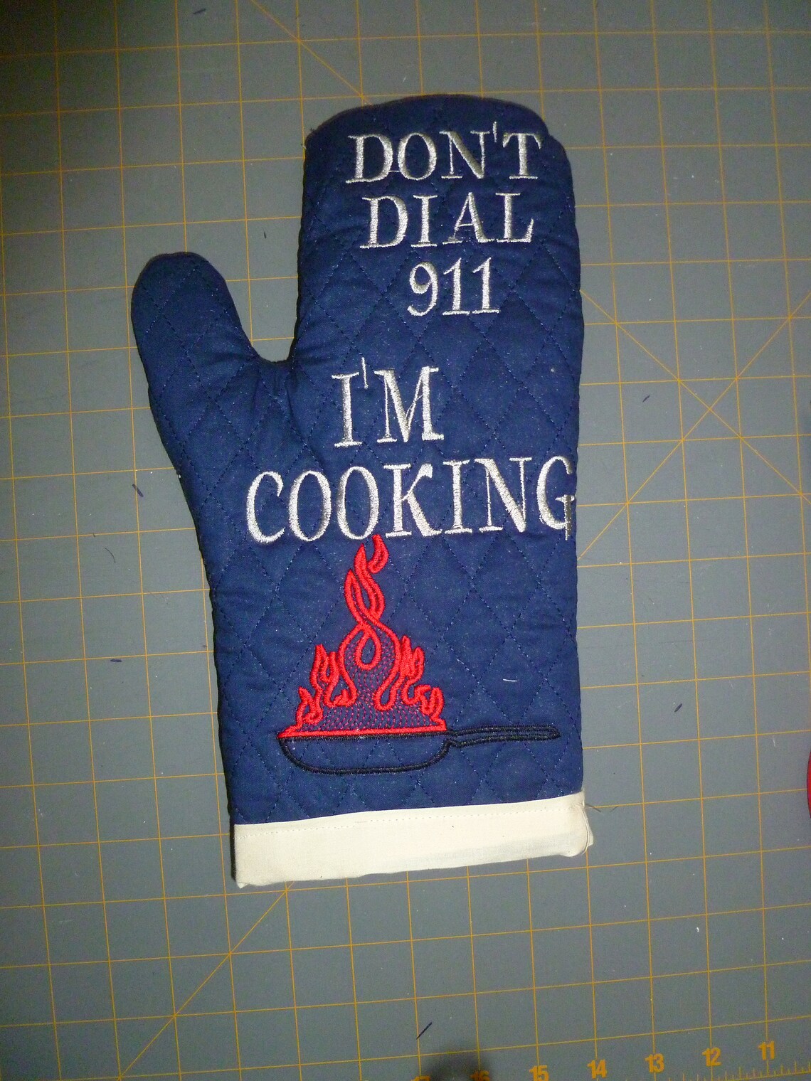 Funny Oven Mitt .. Don't Call 911 I'M COOKING Etsy