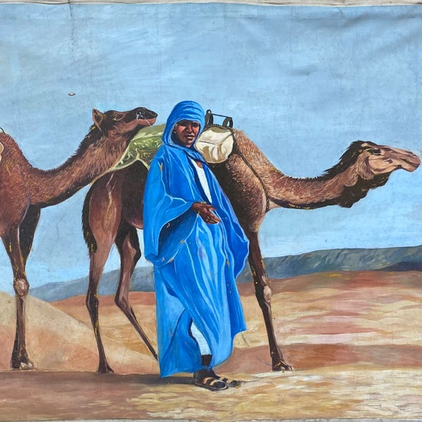 Grande peinture à l'huile femme bédouine et chameaux dans le désert, arabe signée ESSAIHI, 75 x 110 cm