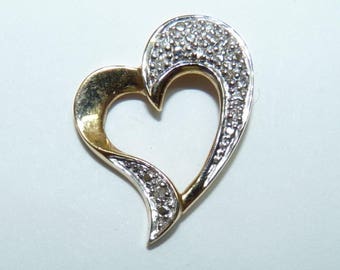 Elegant Vintage 14K Gold Marked, Stylized Heart-Shaped Pendant, L 2 cm