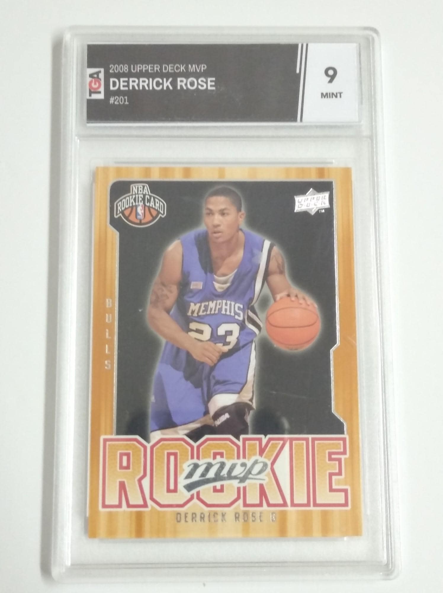 Vintage Mint 9-grade NBA Sports Basketball Rookie Card Derrick 
