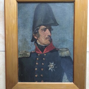 Antique Signed Oil Painting of Decorated French Soldier in Uniform, Erik Neuzer Nachlanger, 43 x 31 cm