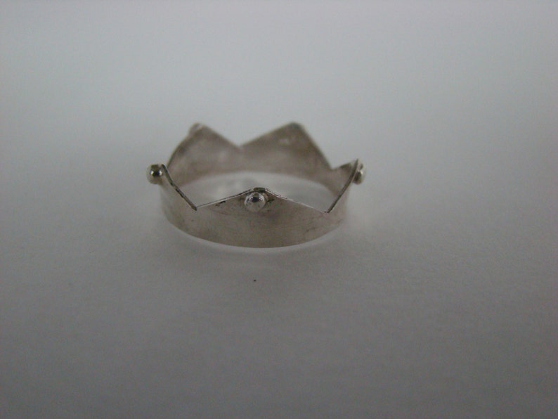 Crown Ring sterling silver crown ring queen bee kings crown princess tiara royal silver throne Lorde royals silver rings crown #096