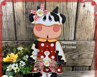 Farmhouse Cow decoration, Tiered tray cow decor, Country style Cow and chicken, Wooden Cow shelf sitter on base black and white cow, cowgirl