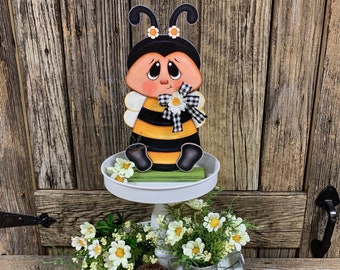 Bee decoration, Farmhouse Bee decor, Bee Tiered tray decor, Cute wood Bumble Bee sign, Summer Bee shelf sitter, Bee for kitchen counter top