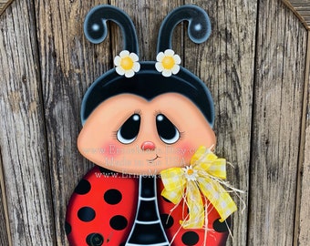 Ladybug decoration, Ladybug door hanger, Ladybug sign, wooden ladybug, Ladybug Porch sign, Ladybug wreath for front door, Summer door hanger