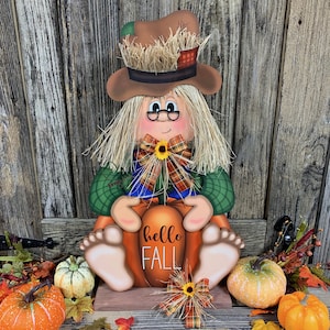 Scarecrow for Fall decoration, Pumpkin sign for porch, Hello Fall sign, Wooden Scarecrow with hat, Halloween porch decor, Thanksgiving decor