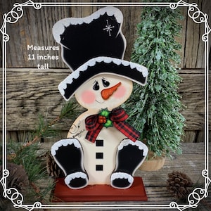 Snowman decoration, Shelf sitter Snowman, Christmas tiered tray decor, Winter tiered tray sitter, Christmas decoration, Wooden Snowman decor