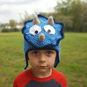 Dinosaur Hat, Triceratops Hat, Dino Hat, Dinosaur costume, Three horn hat, Three horn costume, blue dinosaur, green dinosaur, dino lover