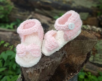 Pinke Babysandalen, Babysandalen, elegante Sandalen, rosa und cremefarbene Schuhe, Schleifensandalen, Pastellschleifensandalen,