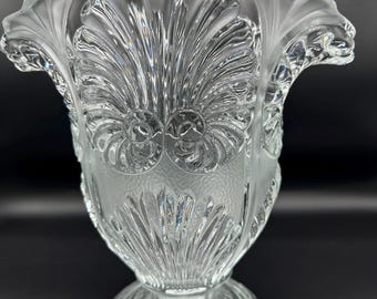 Shannon Godinger Vtg Clear & Frosted Art Deco Fan Pattern Glass Vase Large 11 inches