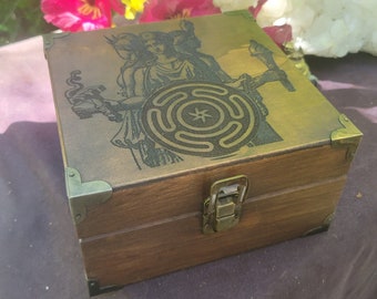 Hekate Apothecary Case - Solid wood and brass, Engraved and hand-aged