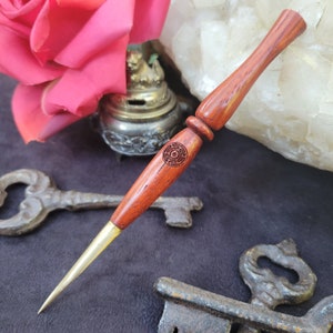Hekate's Poisons Candle Scribe - Padauk & Brass