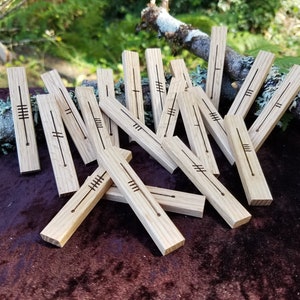 Bastões Celtas de Ogham Rowan - Adivinhação em Madeira Gravada, Leitura Psíquica, Druida, Wicca