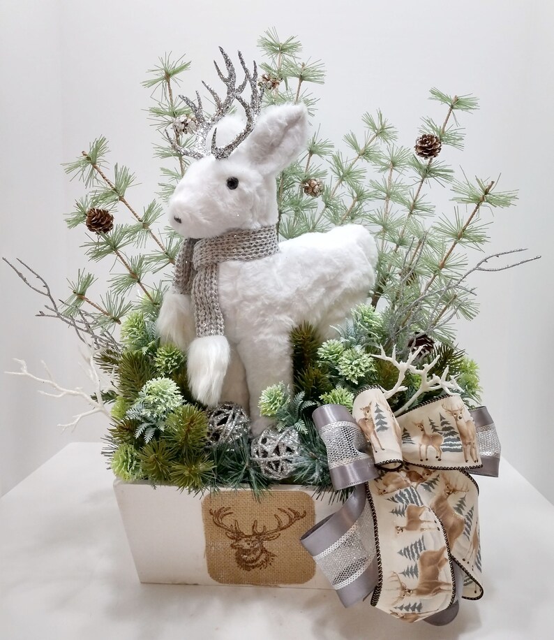 Deer Centerpiece Holiday Arrangement Table Centerpiece Etsy