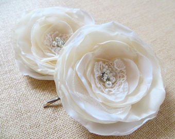 Ivory, cream wedding bridal flower hair clips (set of 2), bridal hair accessories, bridal floral headpiece, wedding hair accessory
