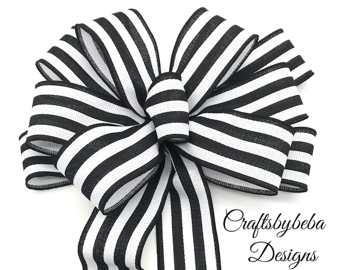 Black and White Wreath Bow / Black and White Decorative Bow / Black and