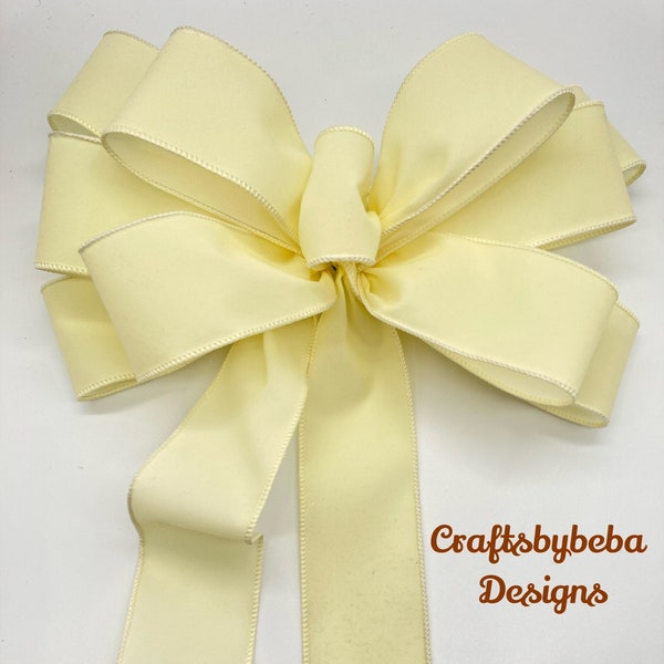 Ivory Velvet Wreath Bow / Cream Velvet Decorative Bow / Velvet Ivory Color Bow / Cream Color Velvet Tree Topper /Christmas Velvet Ivory Bow