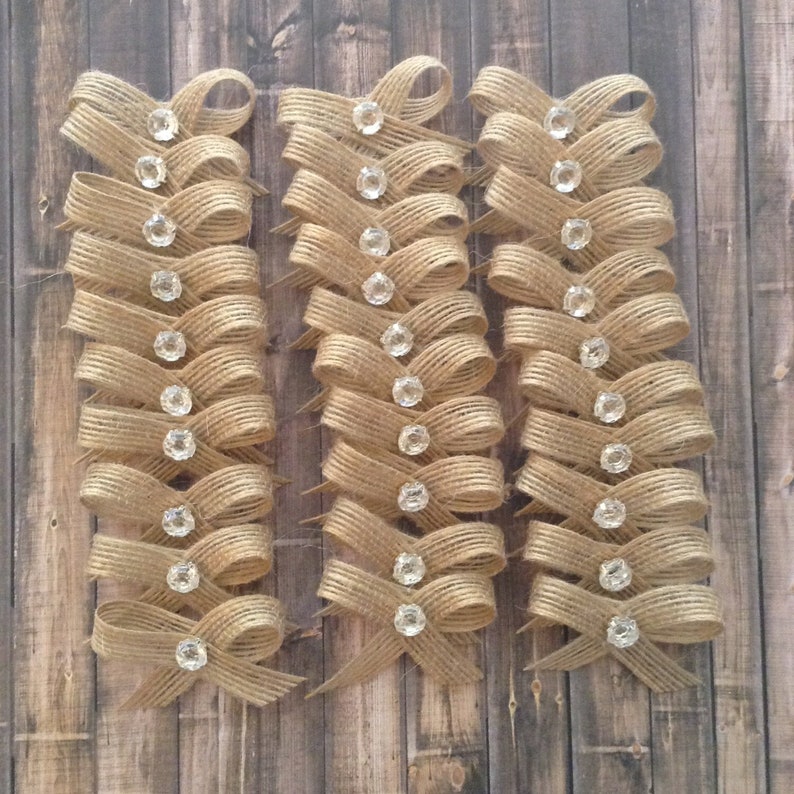 Wedding Burlap Small - Tiny Bows - Set 30 Bows - Burlap Diamond Accent
Measurement
2 inches wide