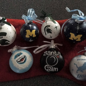 M Michigan Wolverines Hand-Painted Ornament