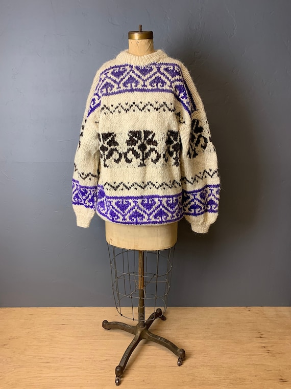 Folk wool sweater