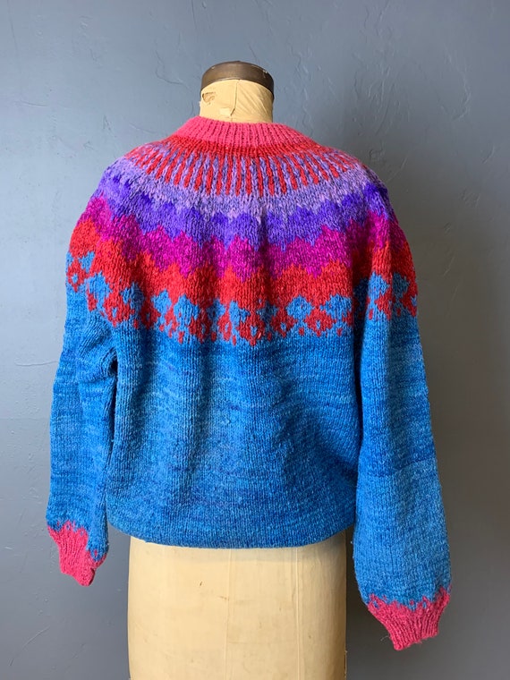 Colorful and bright Bolivian folk sweater - image 3